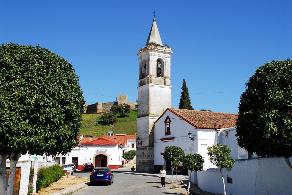 Hostal La Encina El Real de la Jara Exterior foto